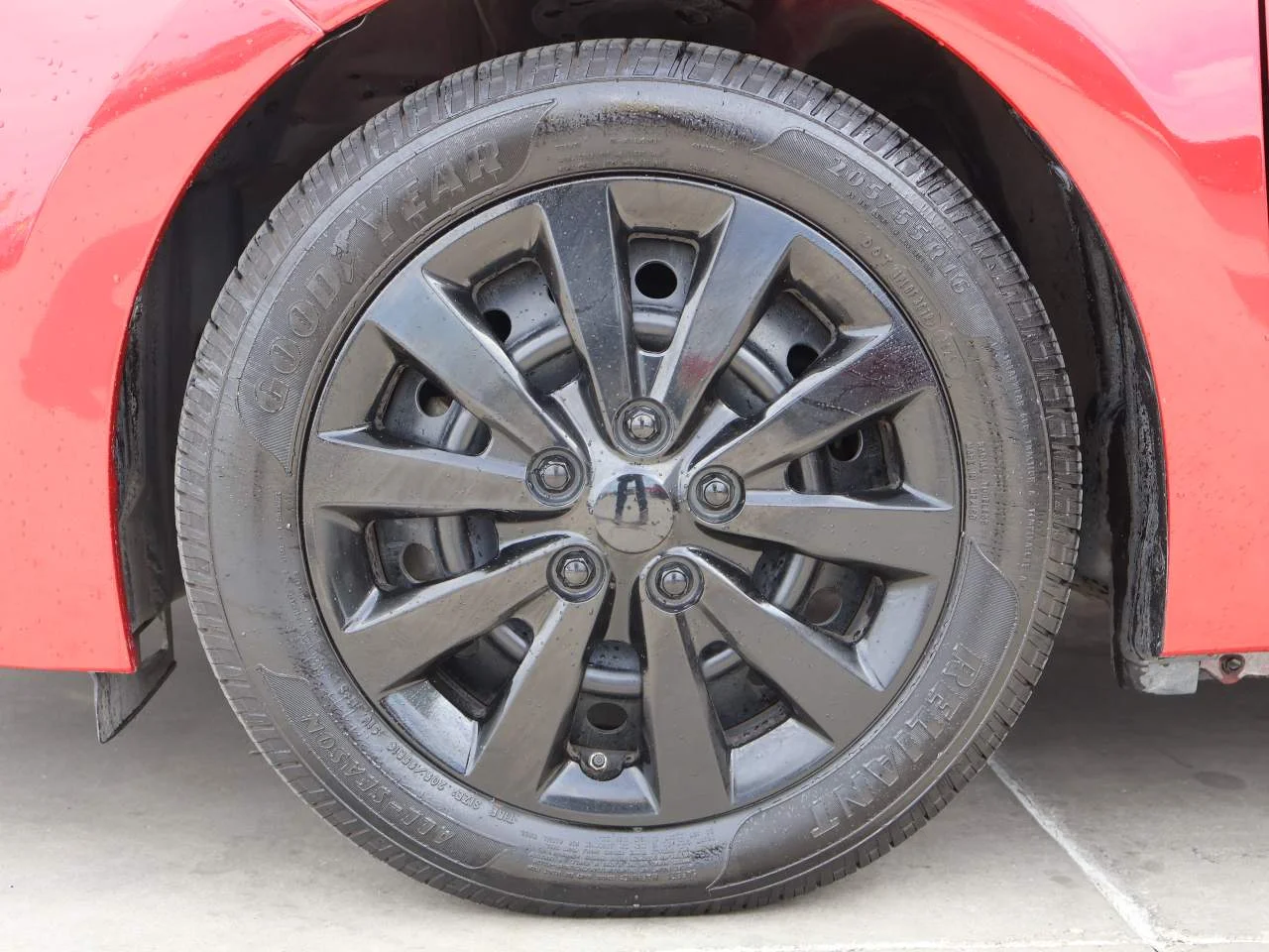 Used 2017 Barcelona Red Metallic Toyota LE image 5