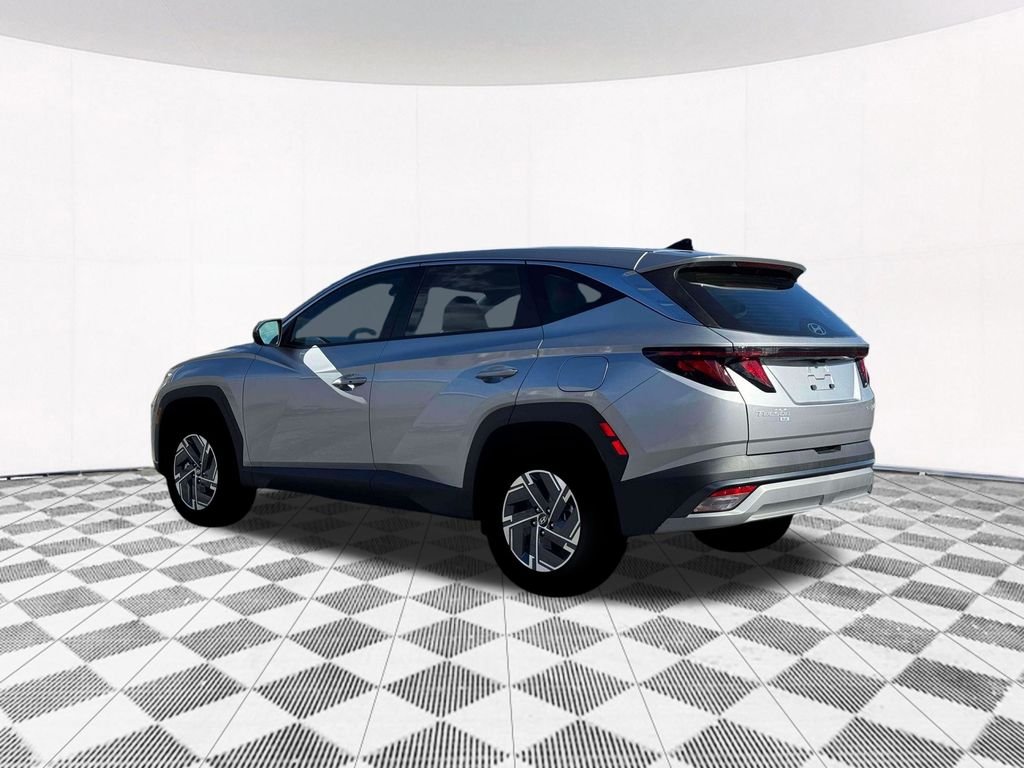 New 2026 Silver Hyundai Blue SE image 7