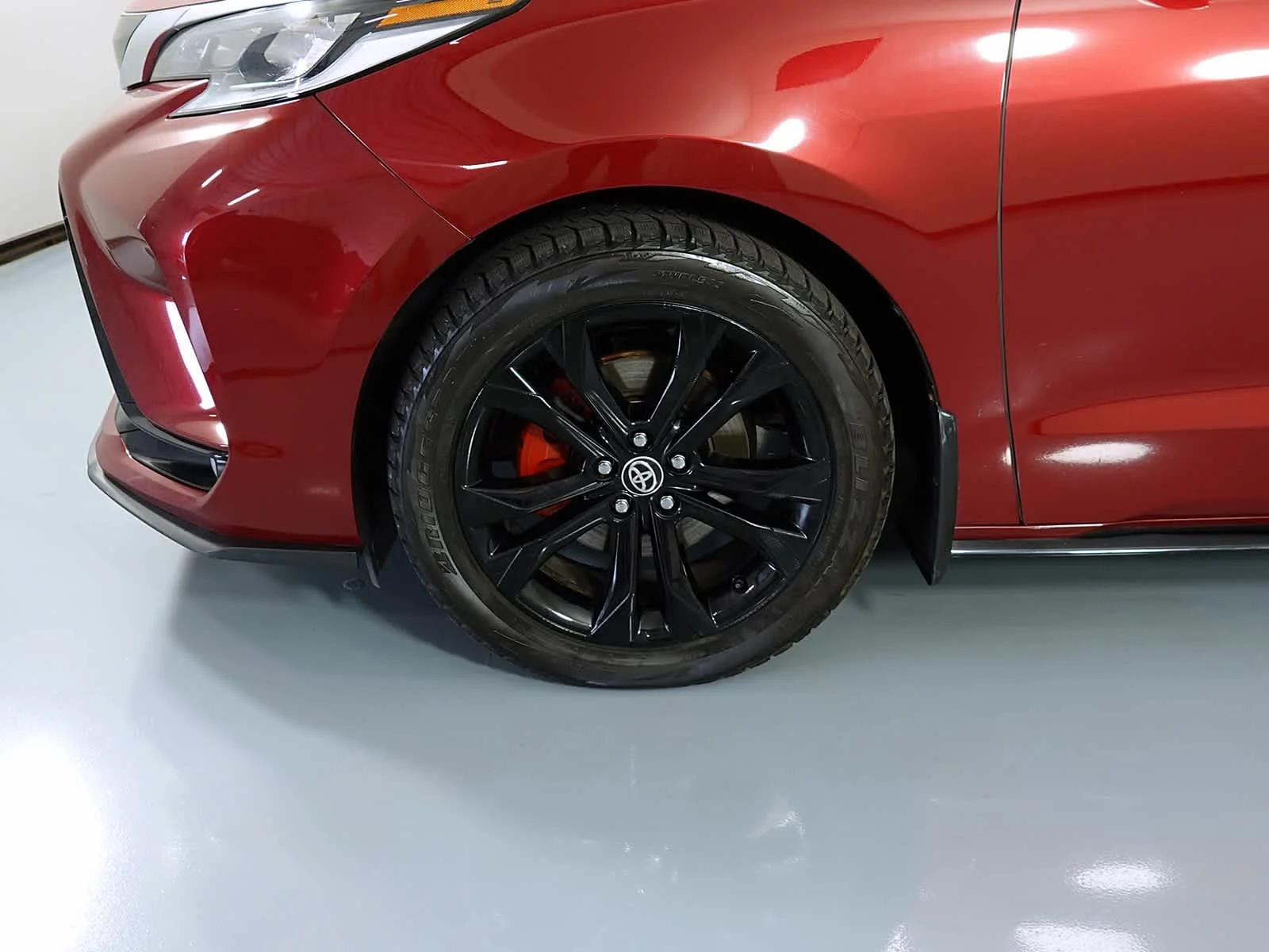 2022 Toyota Sienna XSE - Photo 10