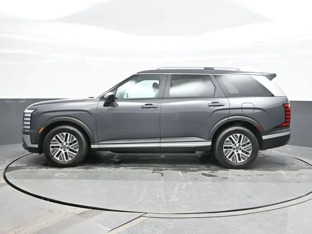 New 2026 Gray Hyundai SEL Premium image 4