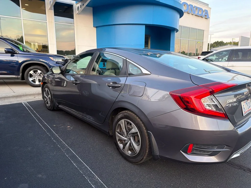 Used 2019 Gray Honda LX image 5