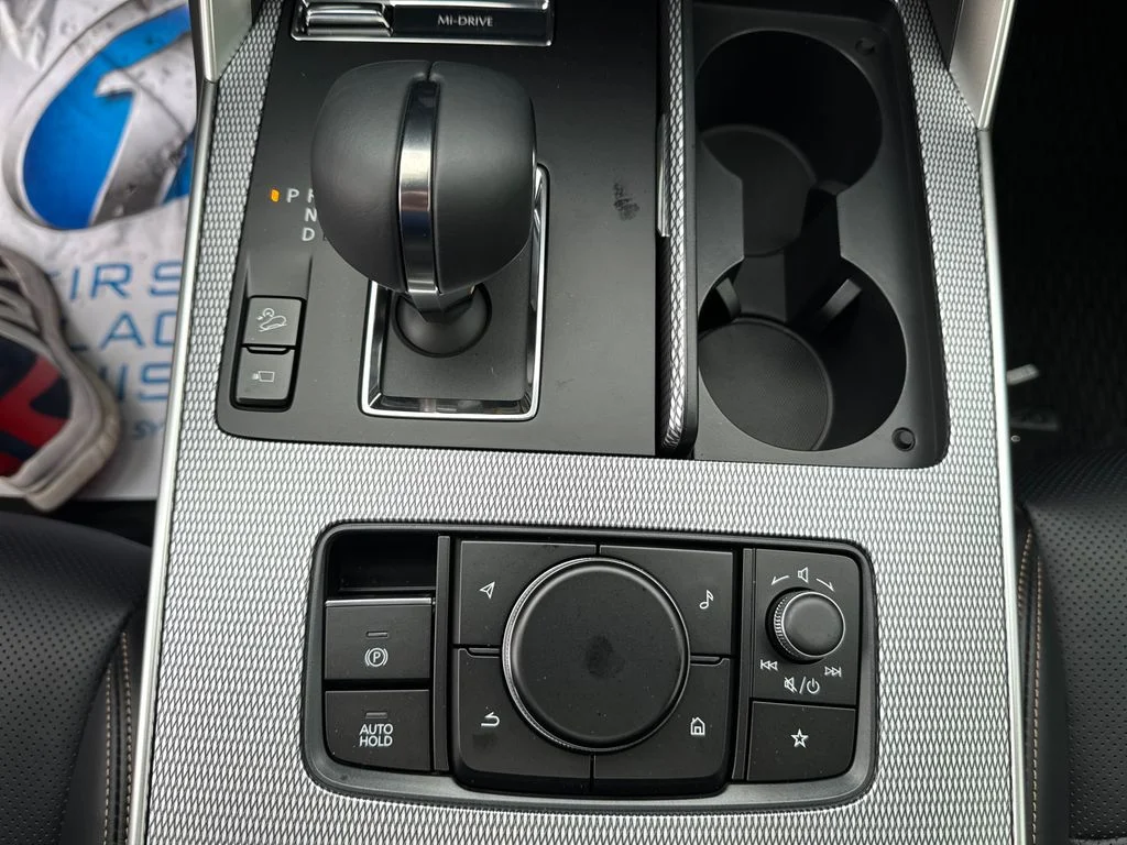 New 2026 Platinum Mazda 3.3 Turbo Premium Plus image 24
