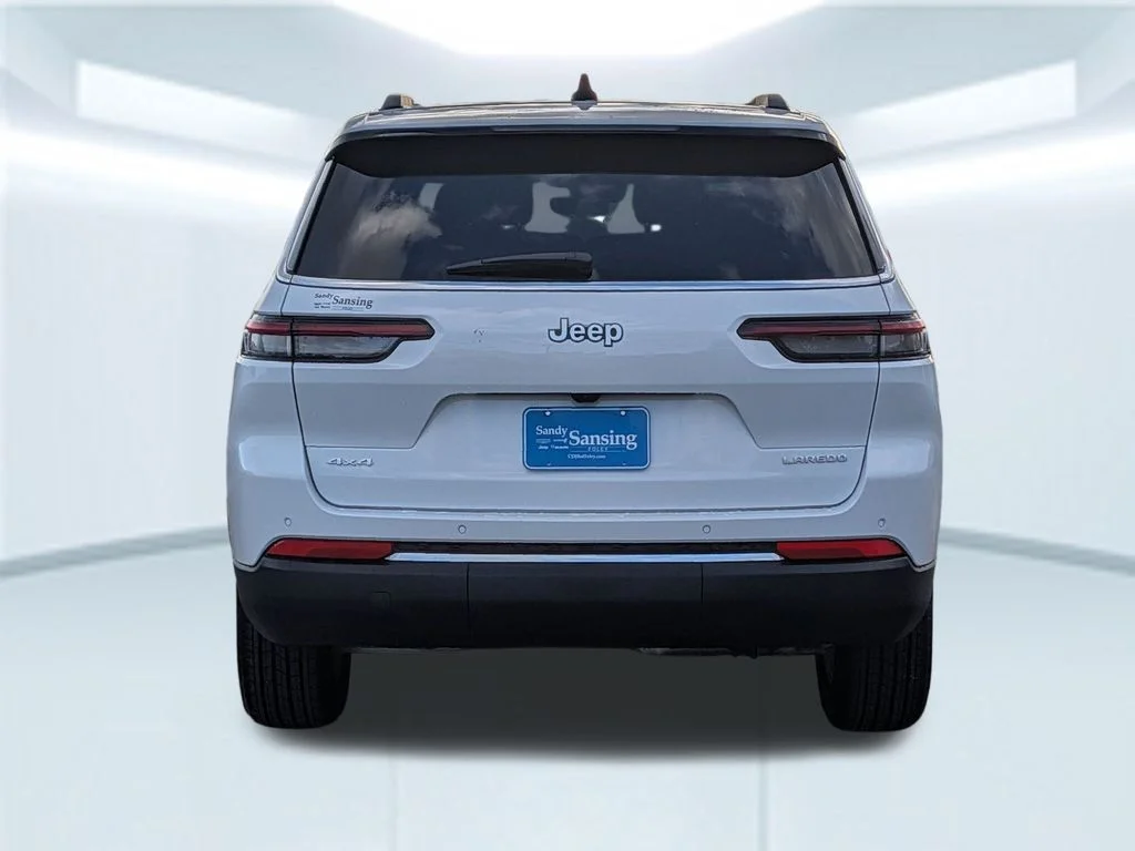 New 2025 White Jeep Laredo image 6