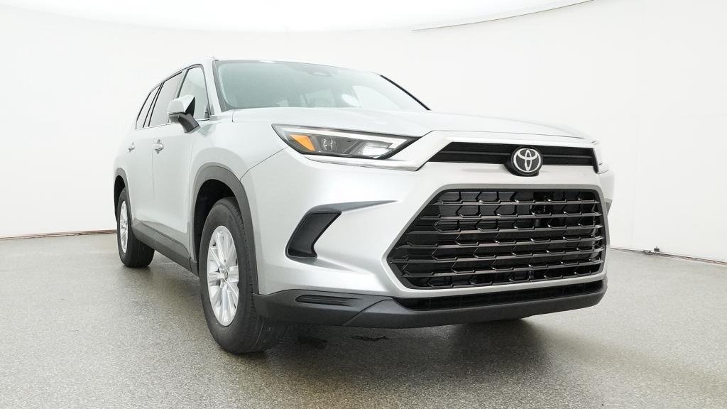 New 2026 Celestial Silver M Toyota Hybrid XLE image 59