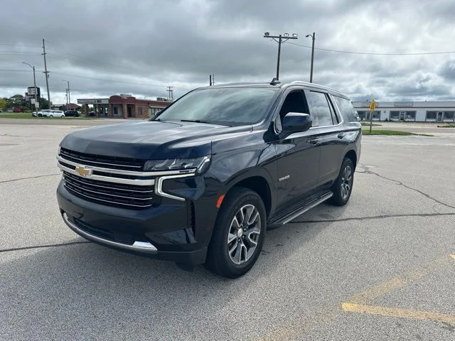 Used 2021 Midnight Blue Metallic Chevrolet LT image 2