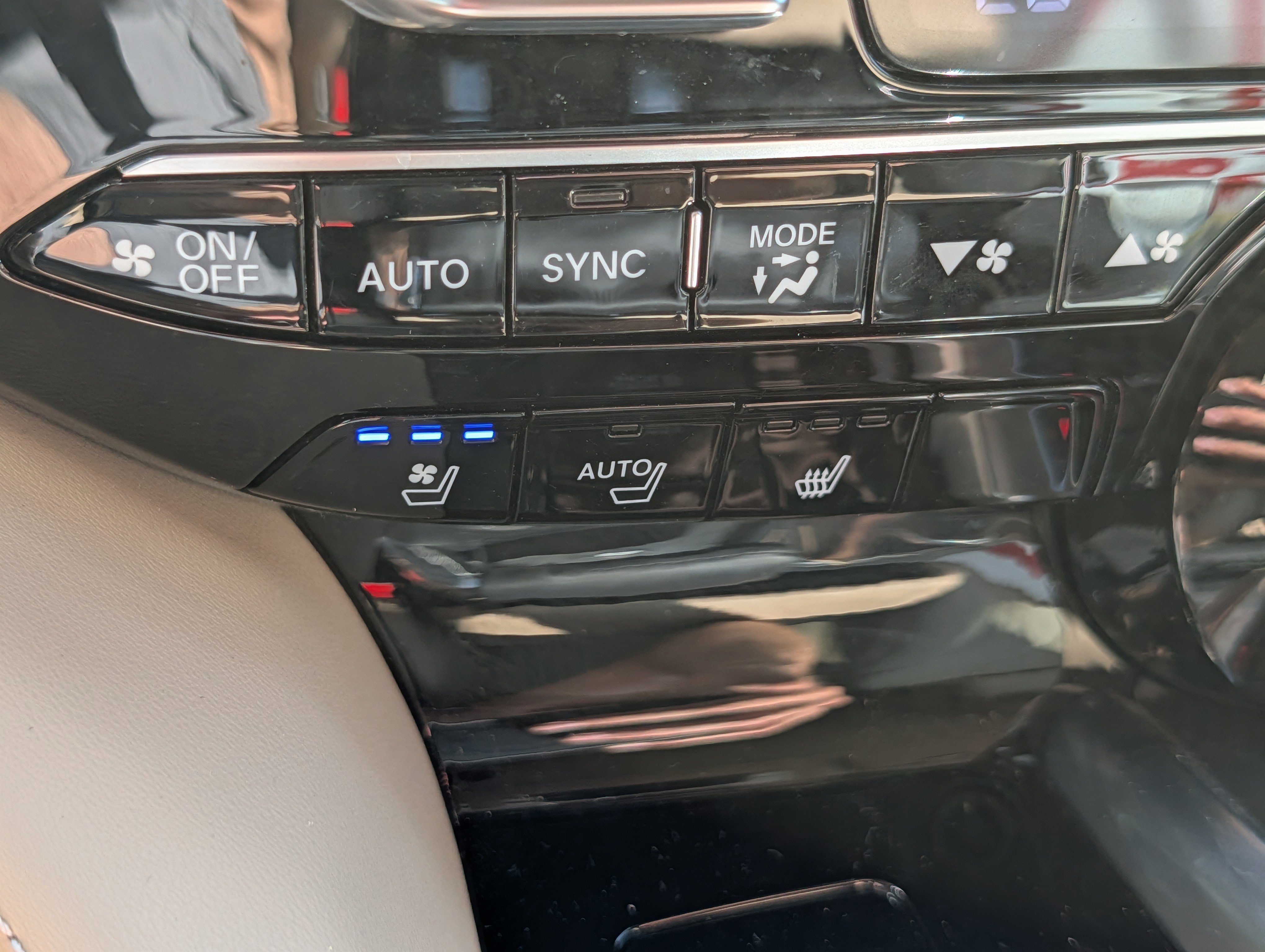 Used 2022 Platinum White Pearl Acura w/Advance Package image 28