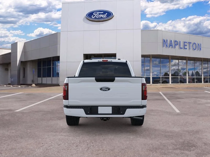 New 2026 Oxford White Ford XLT image 5