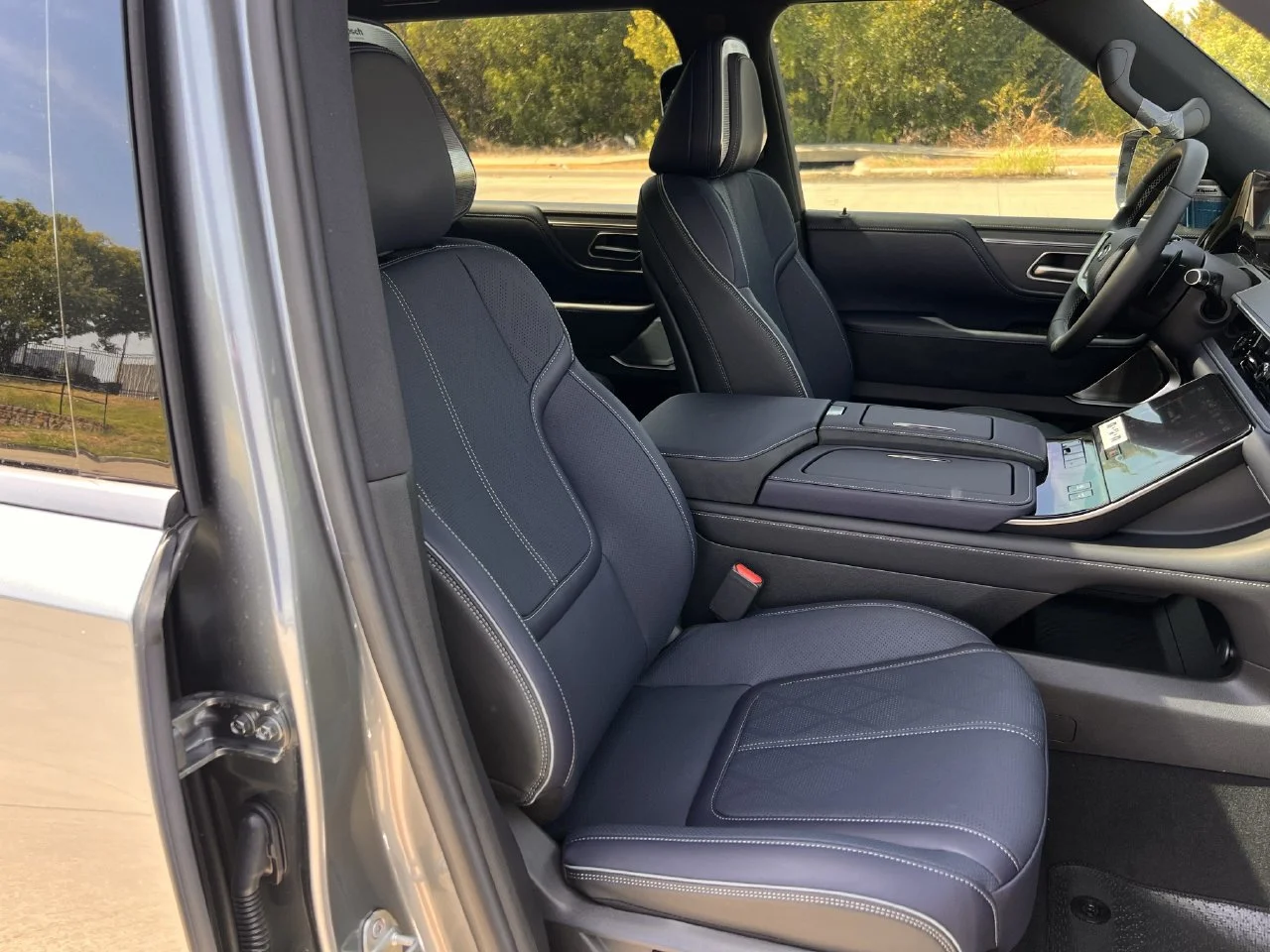 New 2027 DYNAMIC METAL INFINITI Sport 4WD image 23