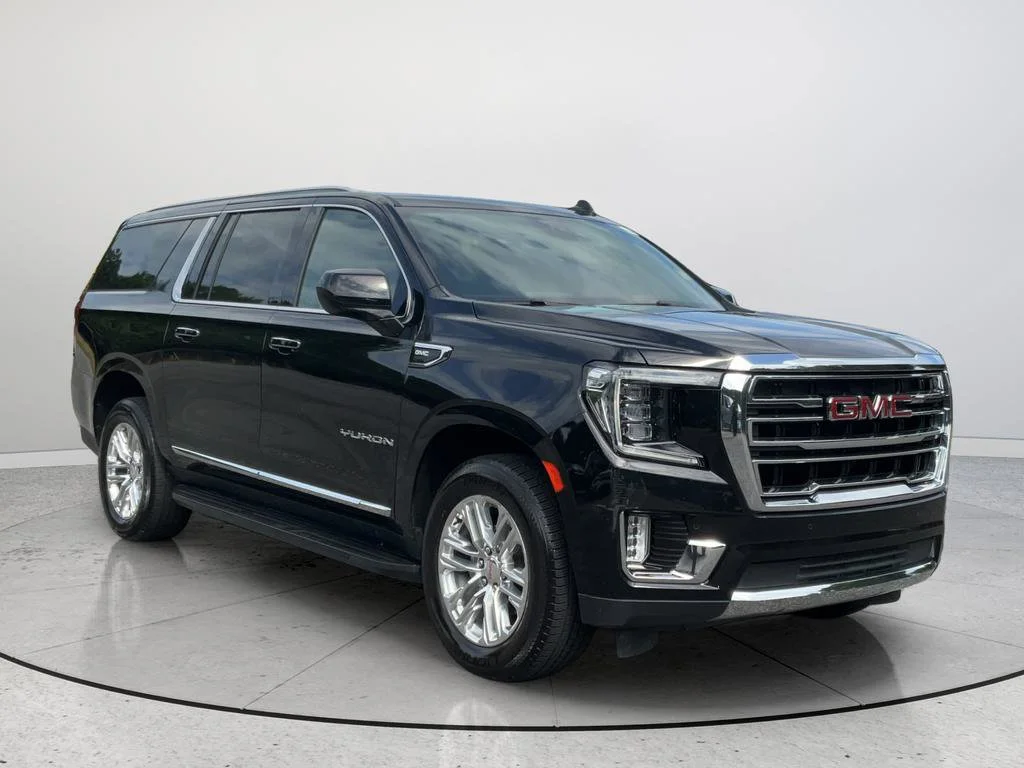 2024 GMC Yukon 2WD SLT's photo