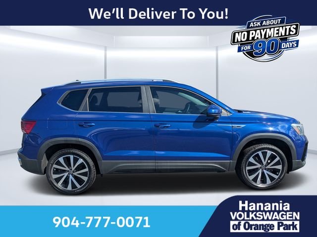 Used 2022 Blue Volkswagen 1.5T SE image 2