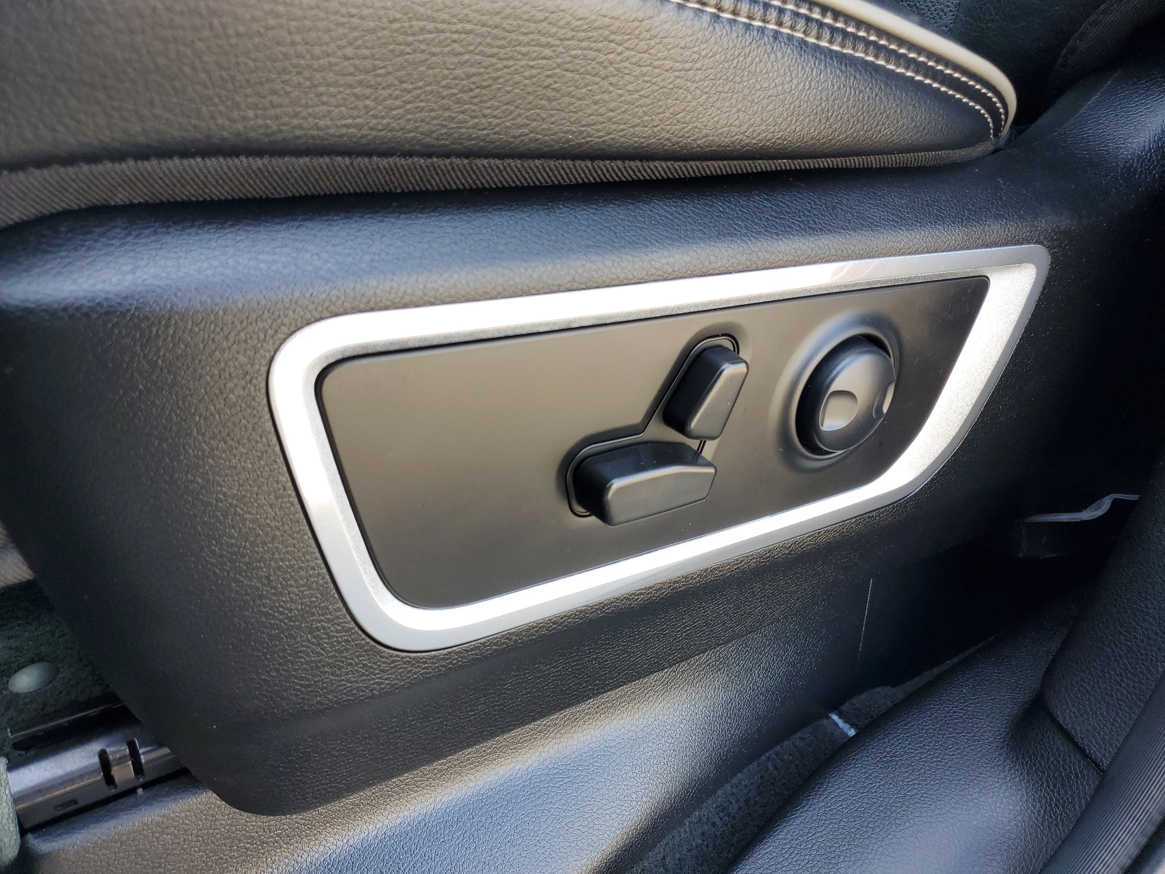 Certified Used 2023 Black Ram Laramie image 14