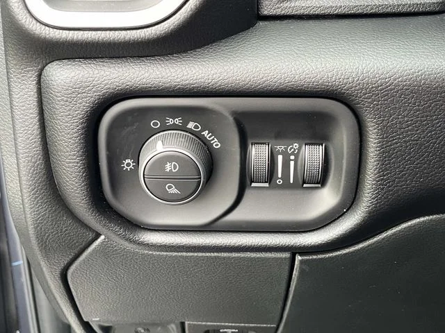 New 2026 Forged Blue Metallic Exterior Paint RAM Laramie image 23