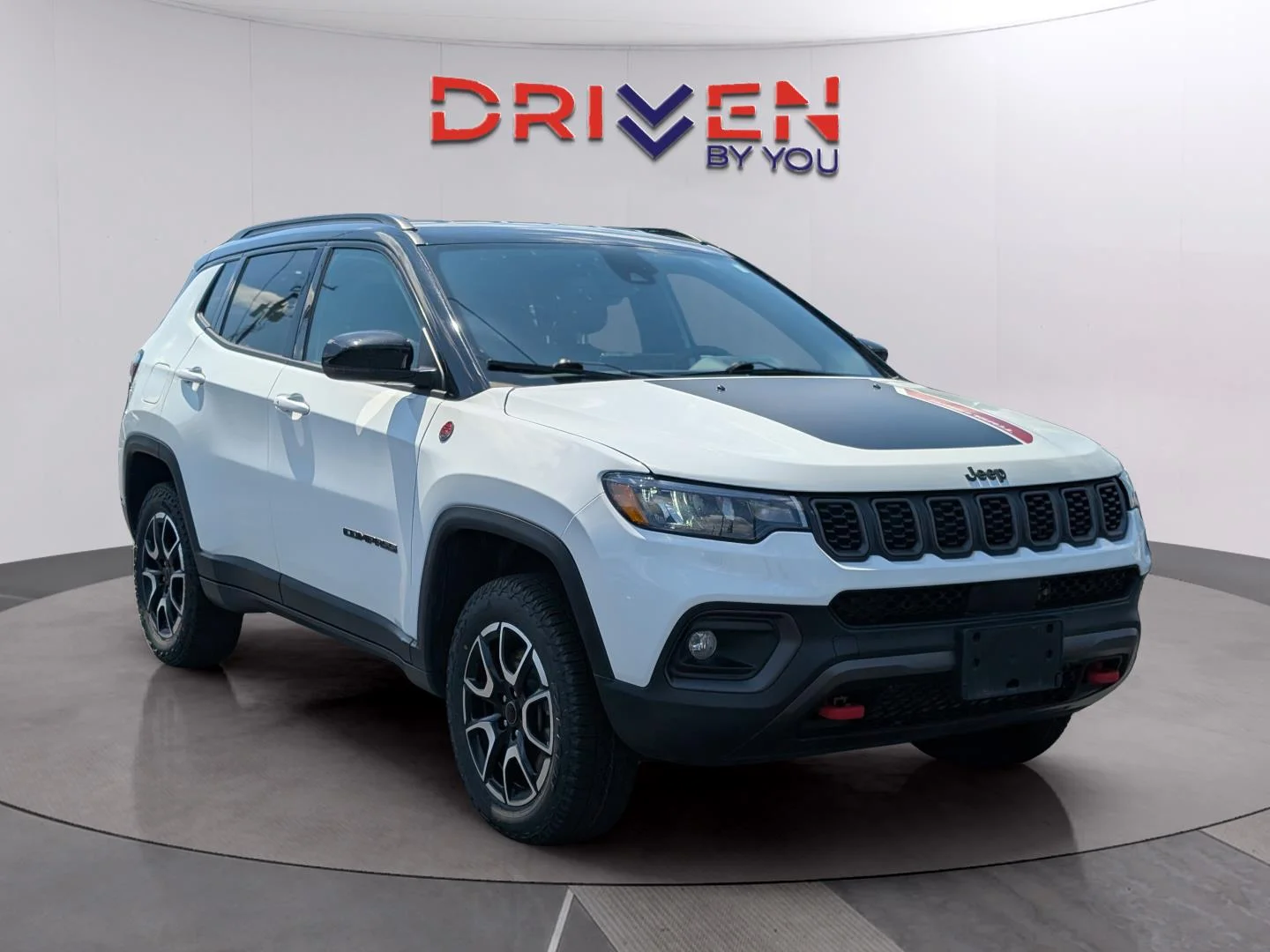 Used 2025 Bright White Clearcoat Jeep Trailhawk image 7