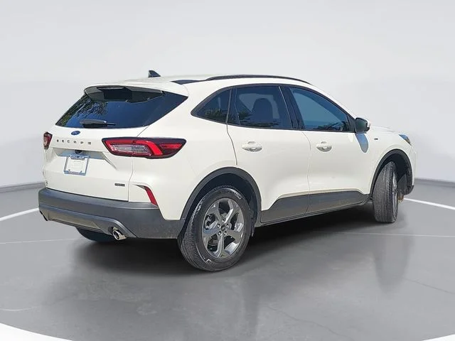 Used 2025 White Ford ST-Line Select image 3