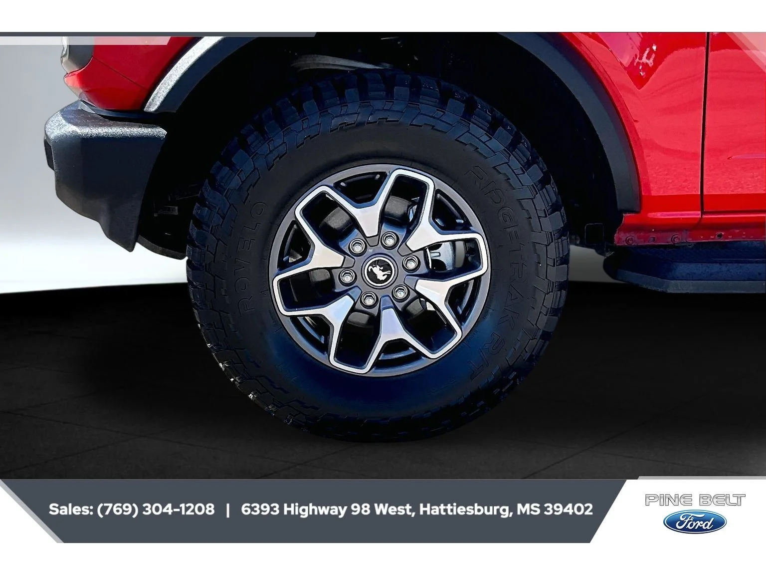 Used 2021 Race Red Ford Big Bend image 7