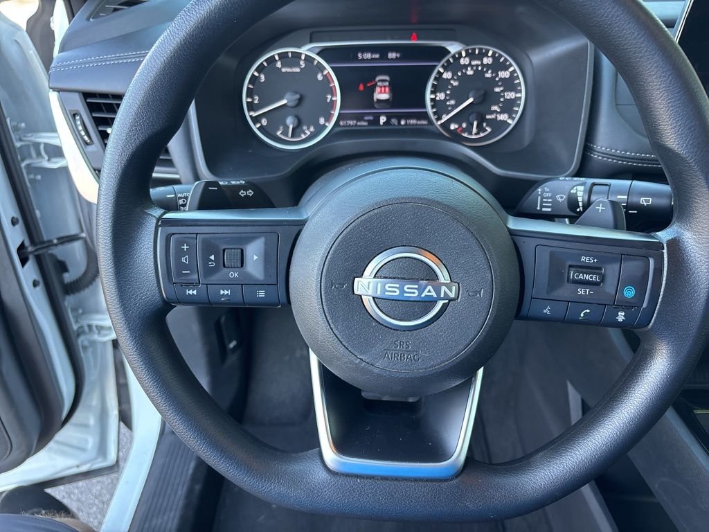 Used 2024 White Nissan SV image 13