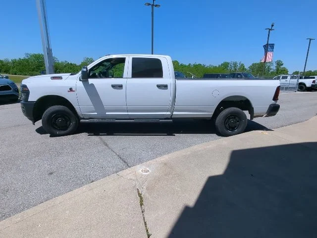 New 2026 Bright White Clear-Coat Exterior Paint RAM Tradesman image 27