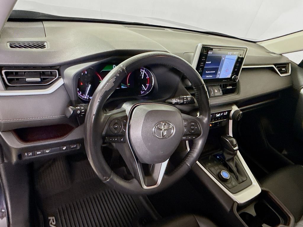 Used 2019 Midnight Black Metallic Toyota Limited image 10