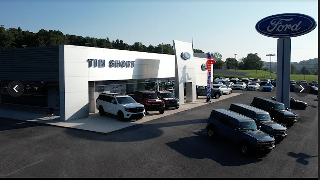Used 2020  Ford Lariat image 21