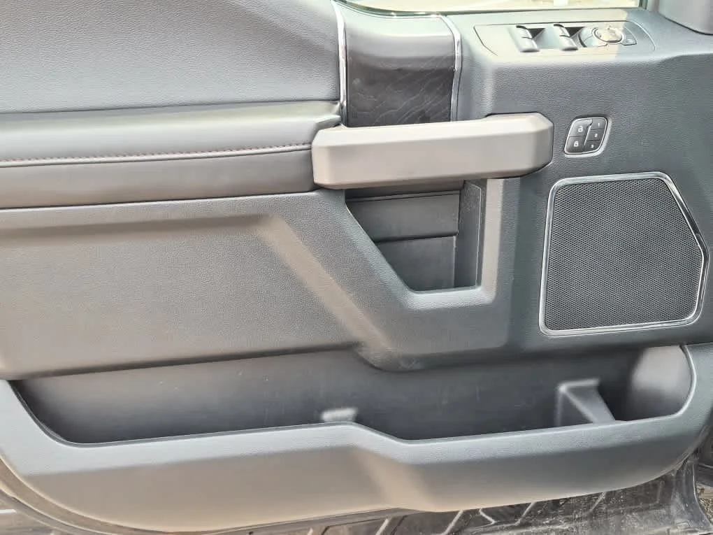 Used 2020 Agate Black Metallic Ford Platinum image 10