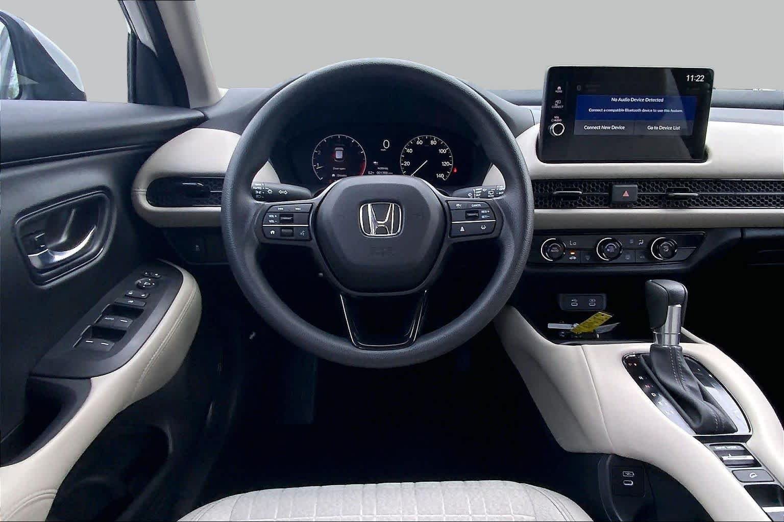 Used 2026 Platinum White Pearl Honda LX image 6