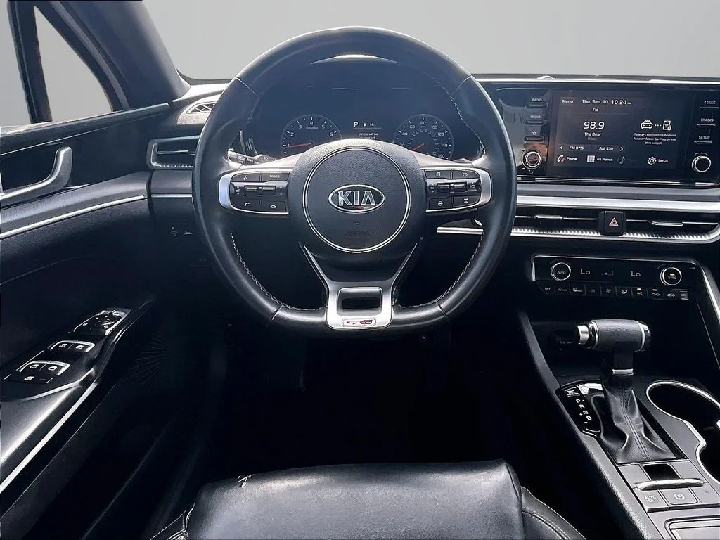 Used 2021 White Kia GT-Line image 6