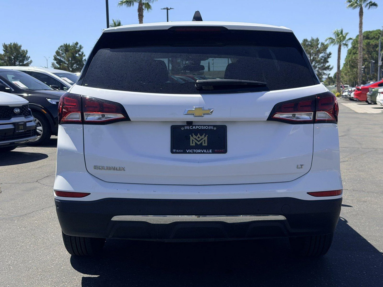 Used 2024 Summit White Chevrolet LT image 5