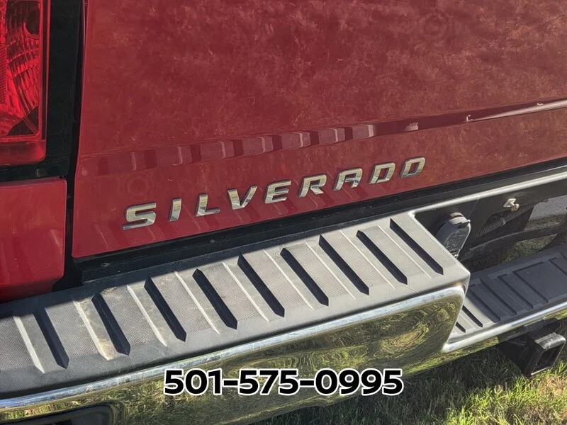 Used 2018 Red CHEVROLET LT image 8