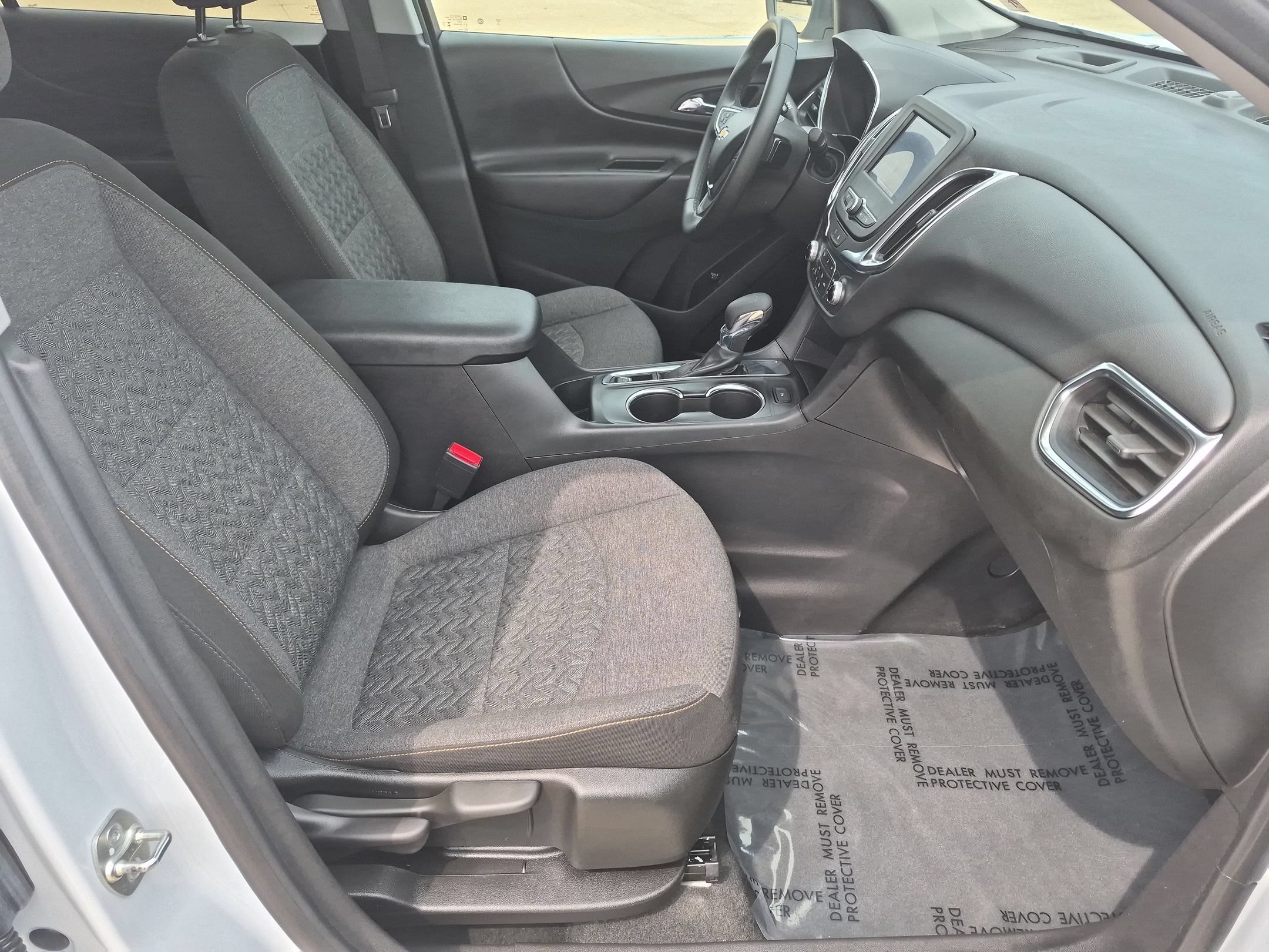 Used 2024 Summit White Chevrolet LT image 30