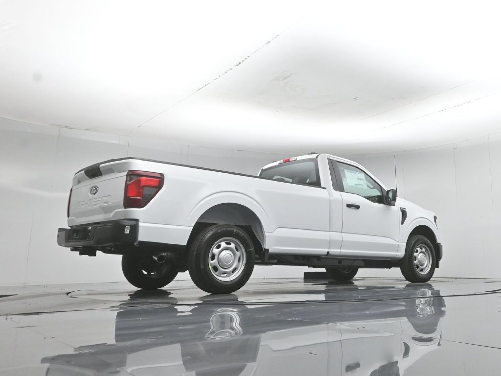 New 2026 Oxford White Ford XL image 38