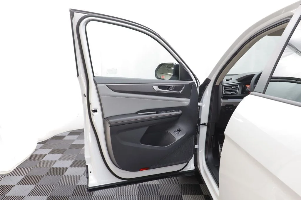 New 2026 Opal White Volkswagen 2.0T Peak Edition image 6