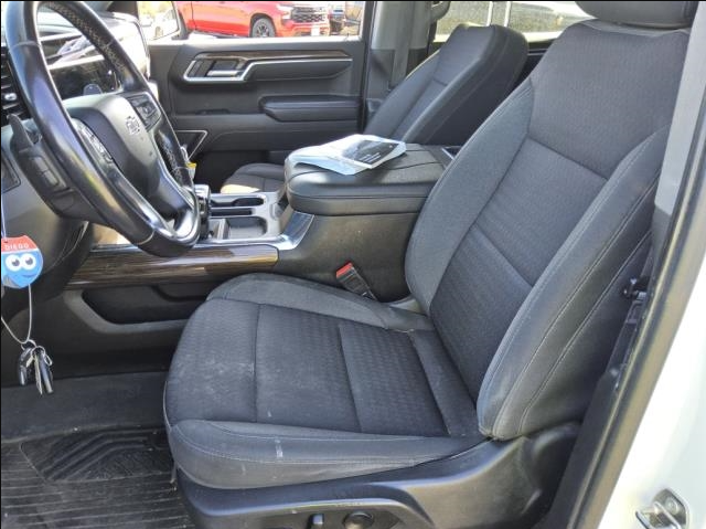 Used 2023 White Chevrolet RST image 12