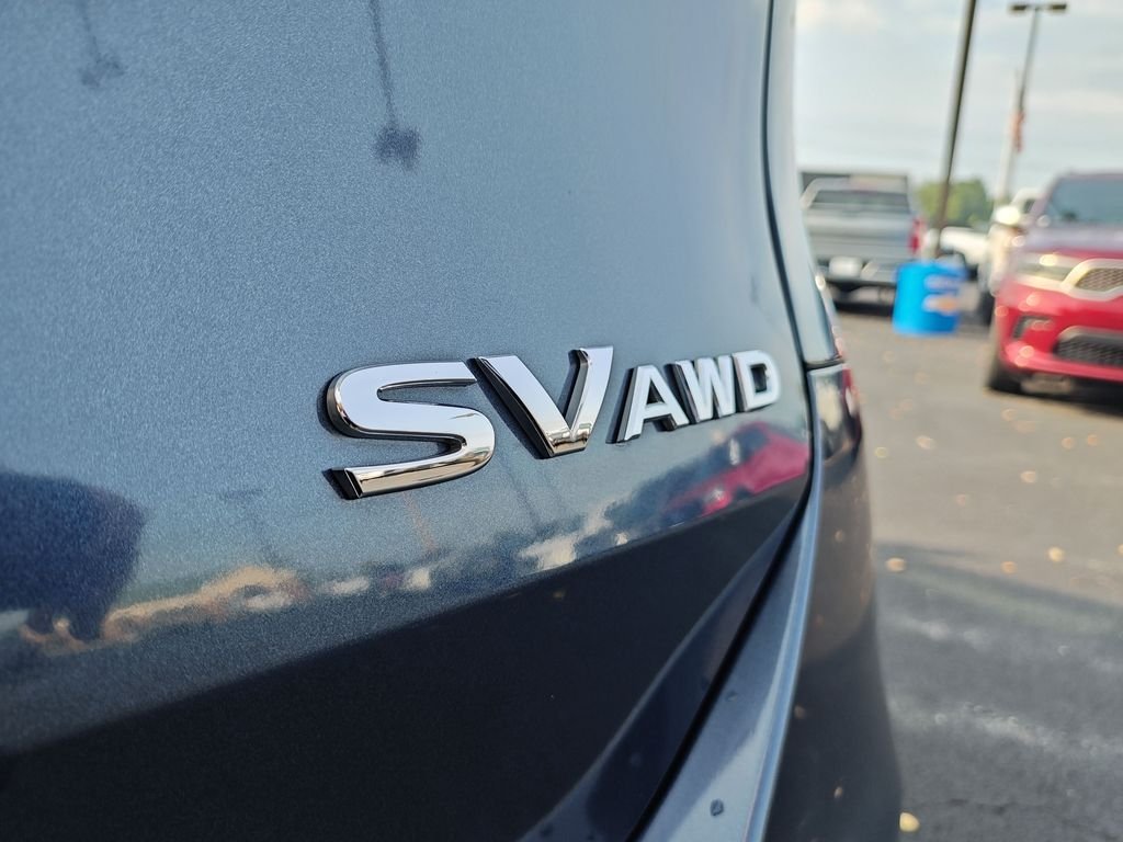 Used 2016 Blue Nissan SV image 25