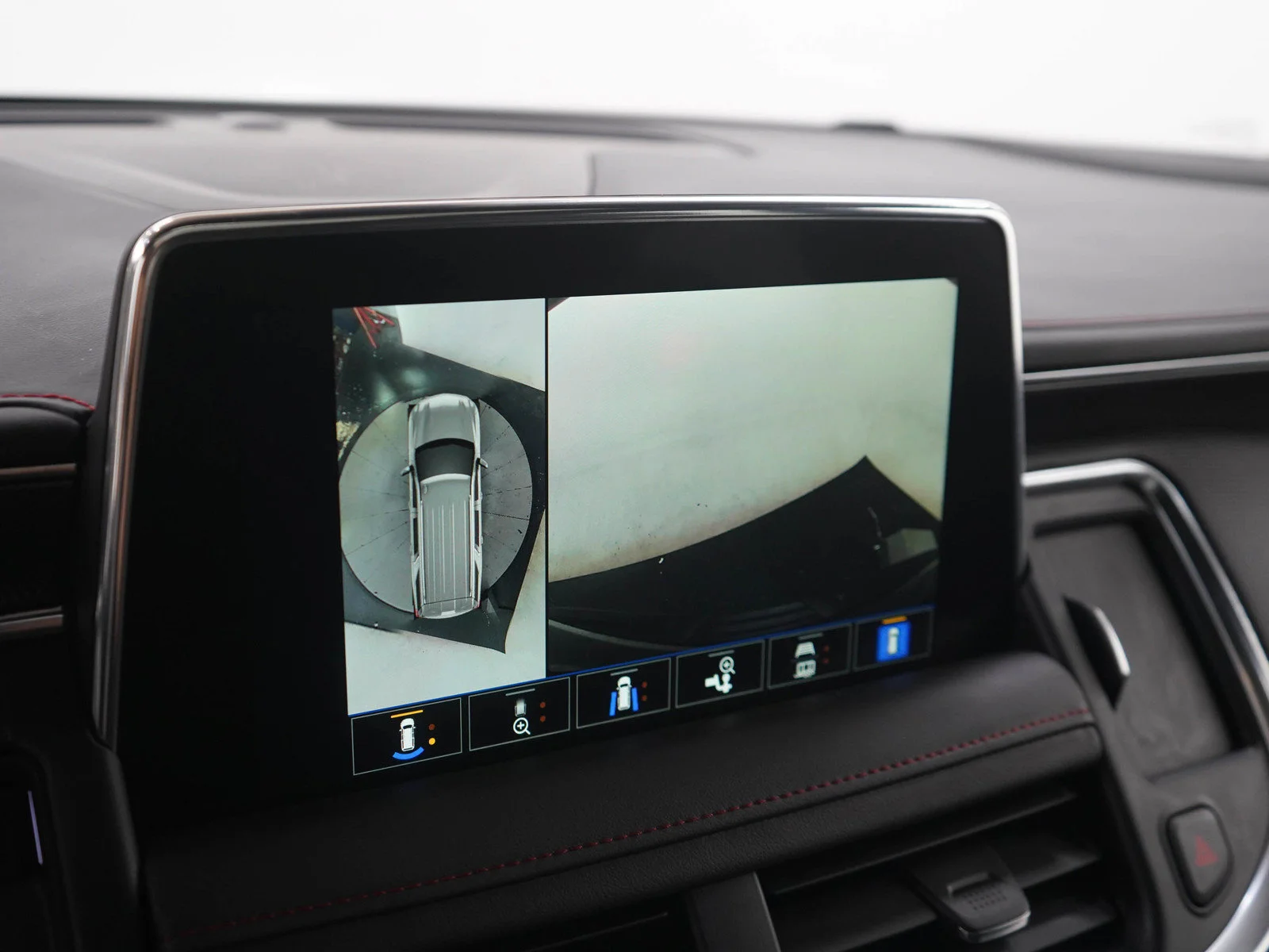 Used 2022 Black Chevrolet RST image 24