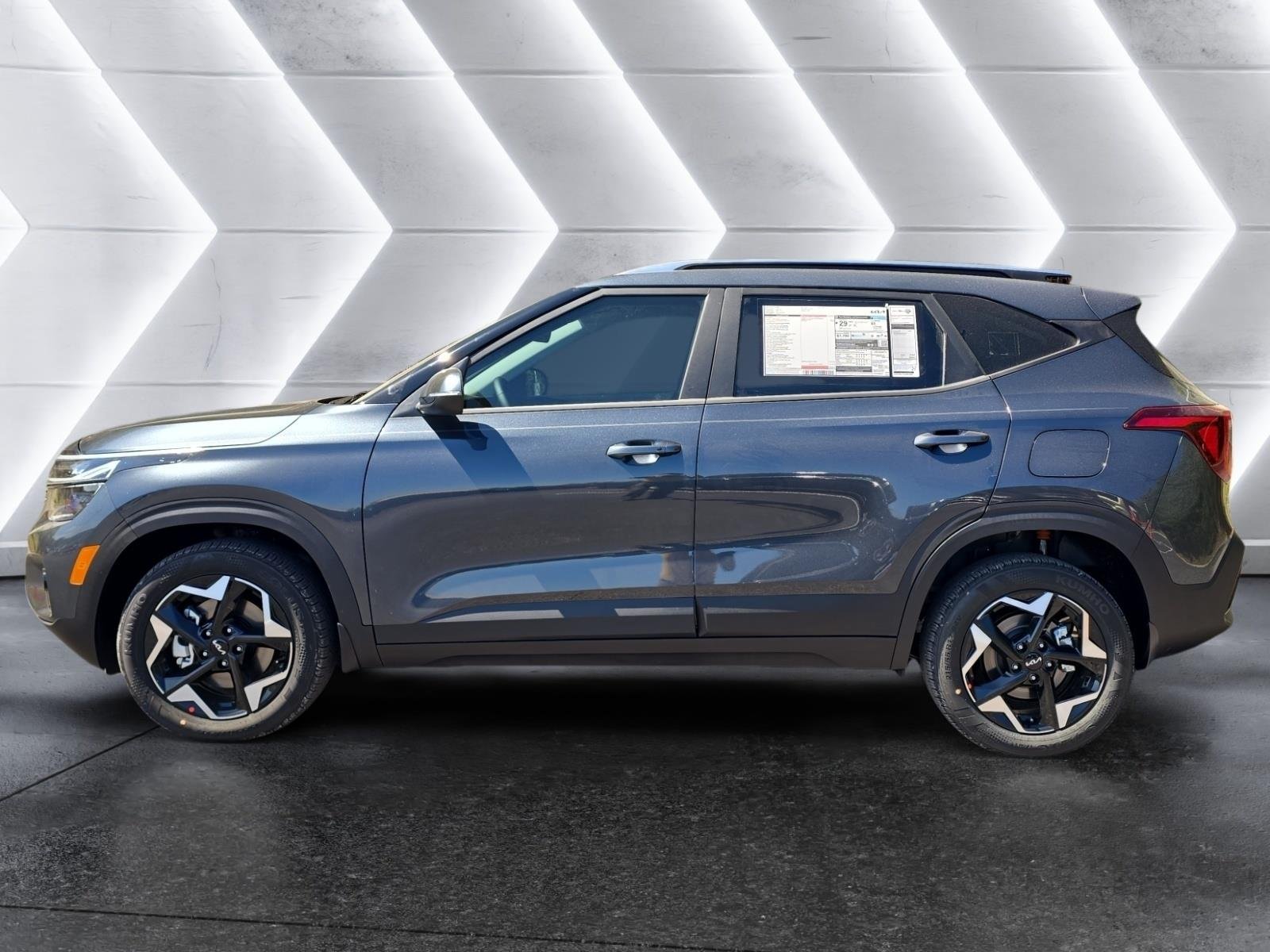 New 2026 Gravity Gray Kia S image 3
