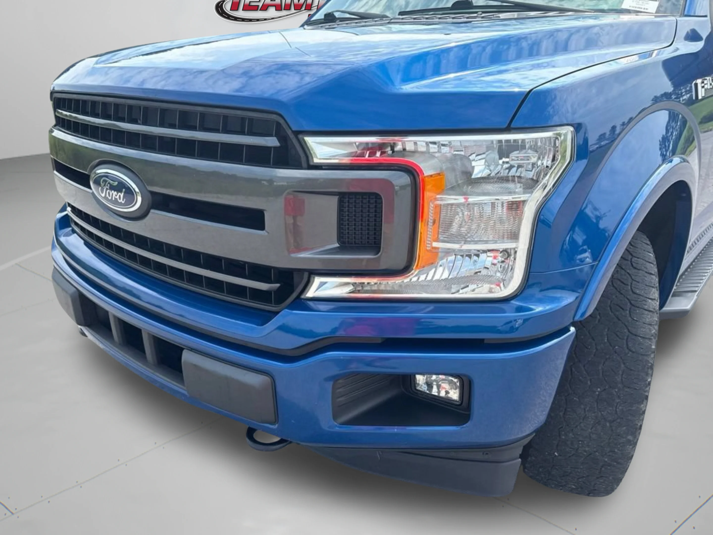 Used 2018 Lightning Blue Ford XLT image 29
