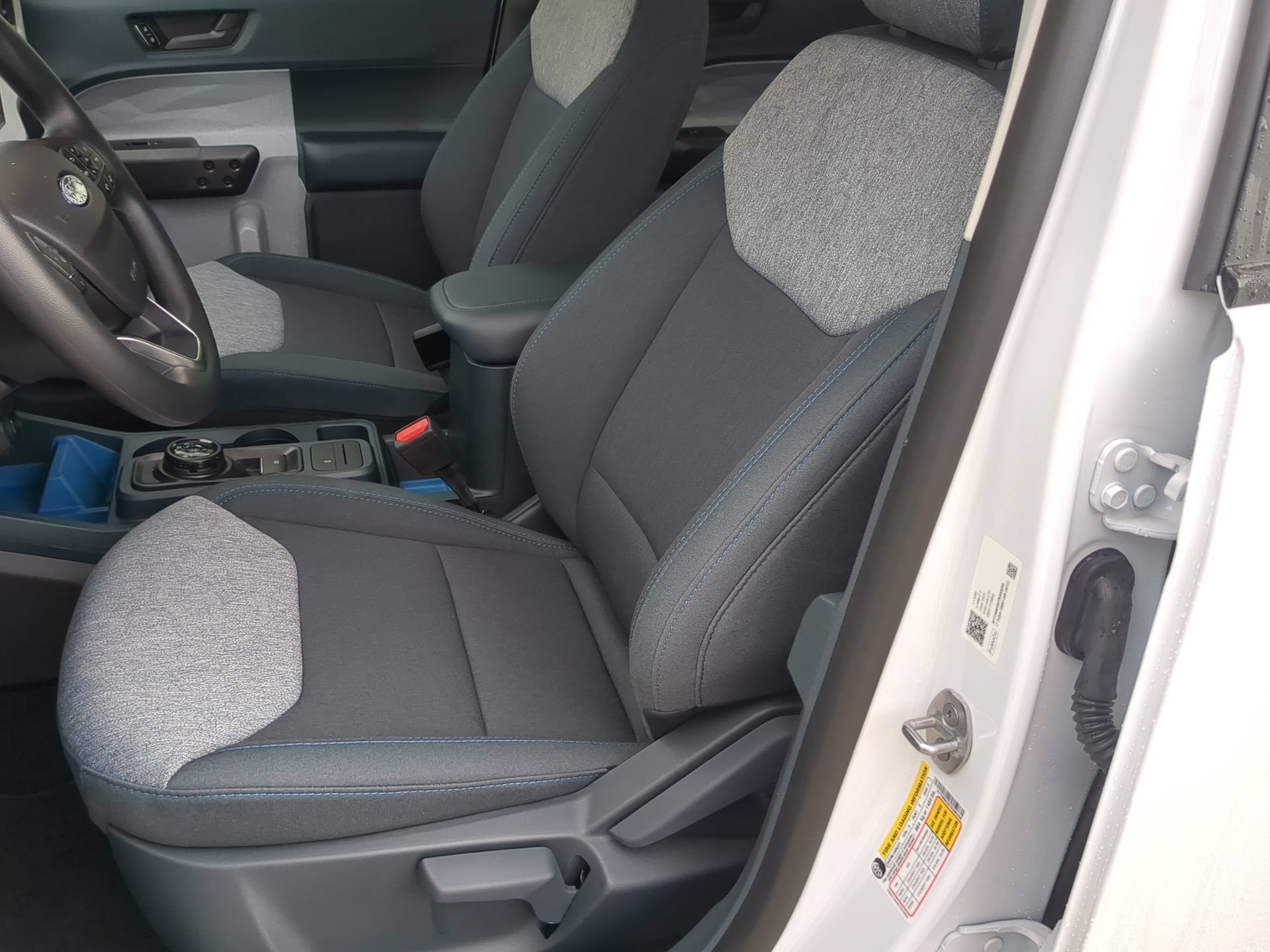 New 2026 Oxford White Ford XLT image 54