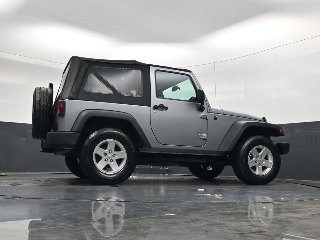 Used 2017 Silver Jeep Sport image 36