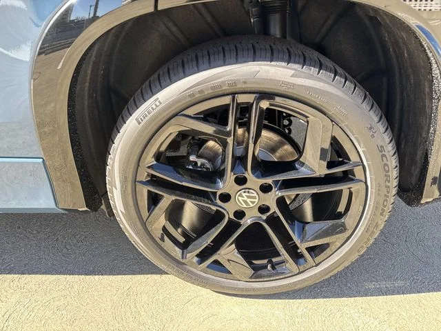 2026 Volkswagen Tiguan SE R-LINE BLACK - Photo 6
