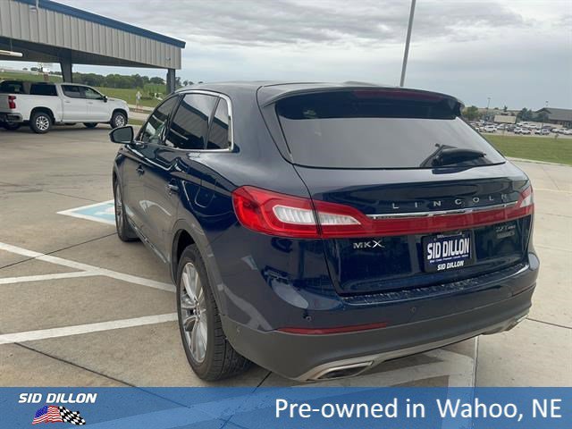 Used 2018 Blue Diamond Lincoln Reserve image 3