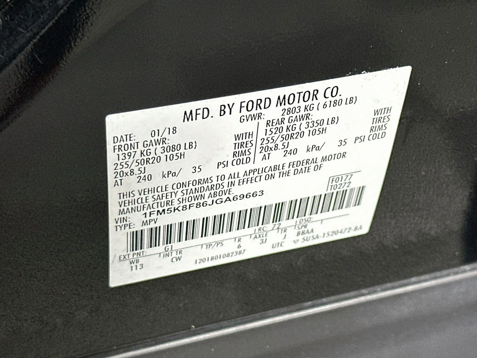 Used 2018 Shadow Black Ford Limited image 36