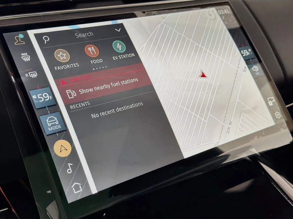 New 2026 Borasco Grey Land Rover Dynamic SE image 13