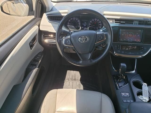 Used 2016 Gray Toyota XLE image 15