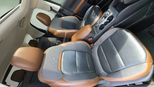 Used 2022 Blue Metallic Ford Outer Banks image 21