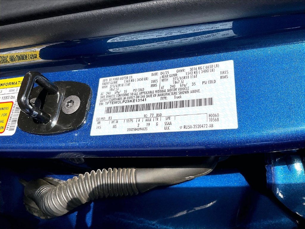 Used 2025 Blue Ford XLT image 35