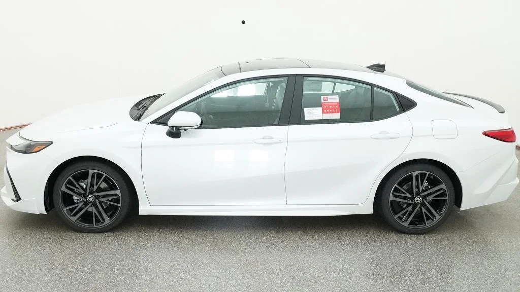 New 2026 Wind Chill Pearl Toyota XSE image 3