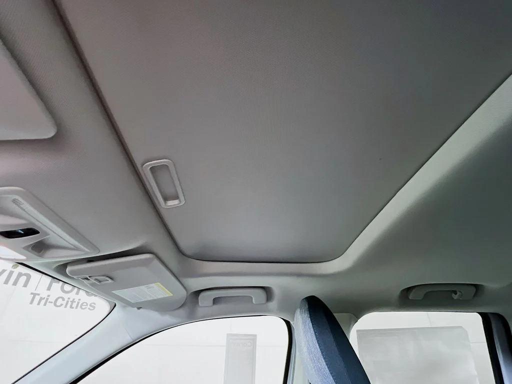 New 2026 Space White Metallic Ford XLT image 26