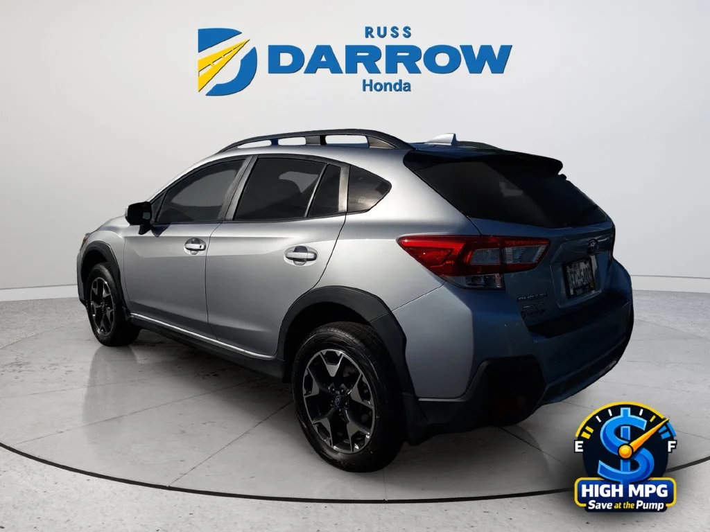 Used 2019 Silver Subaru 2.0i Premium image 3