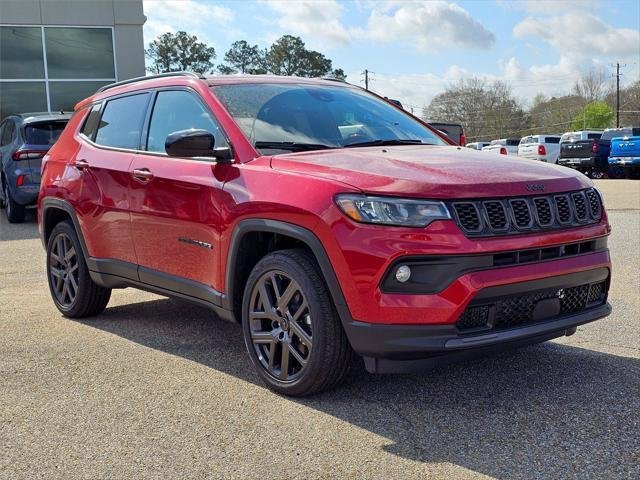 New 2026 Red Hot Pearlcoat Jeep Latitude image 5