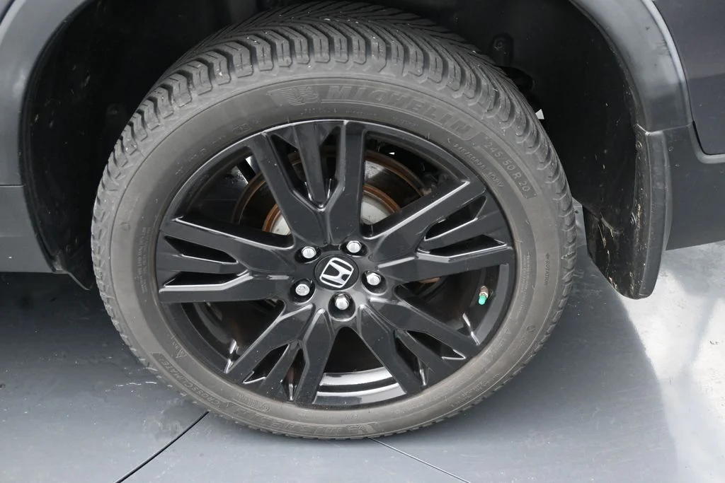 Used 2019 Gray Honda Sport image 13